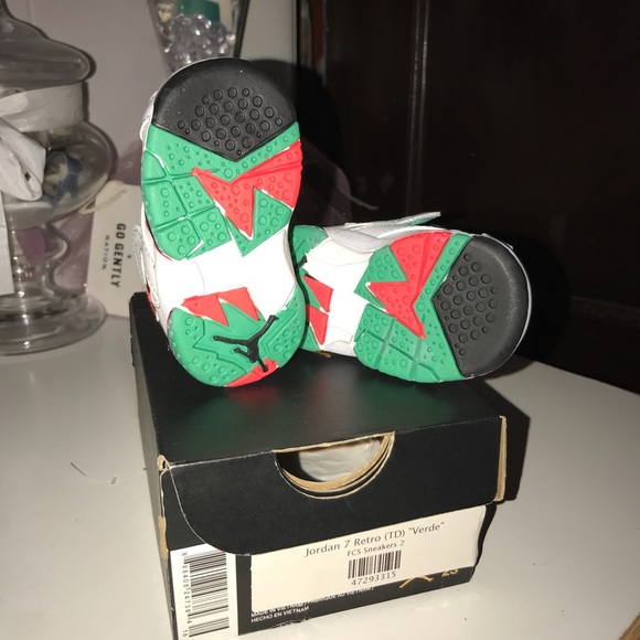 NWB Jordan Retro 7 “Verde” infant - Picture 5 of 5